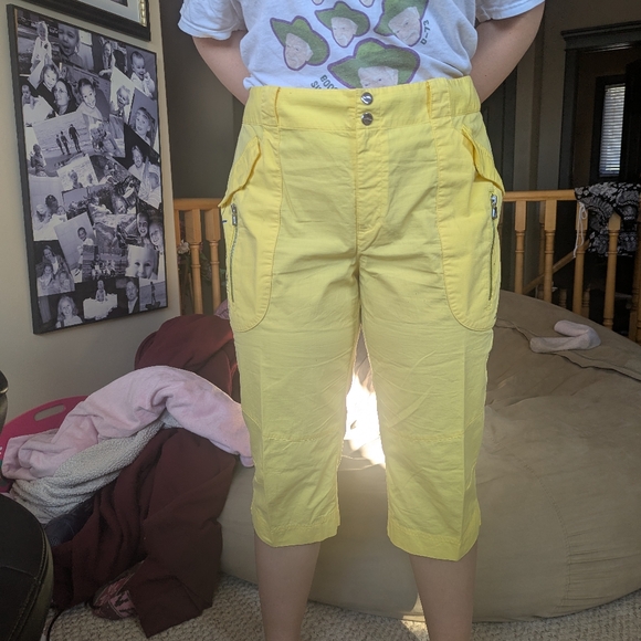 Lauren Active capri pants- bright yellow Size 14 - Picture 5 of 8